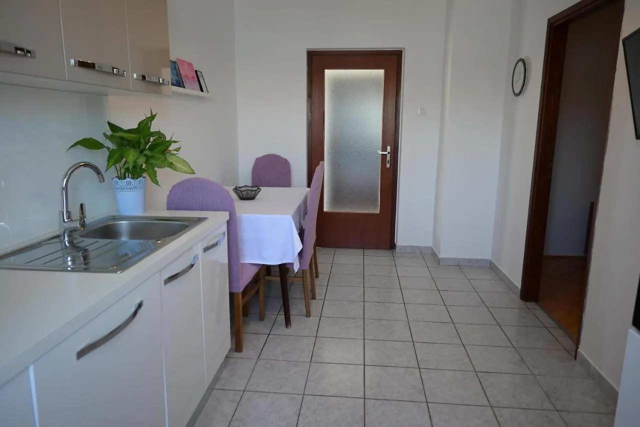 Apartment Pag 9388A Pag Town